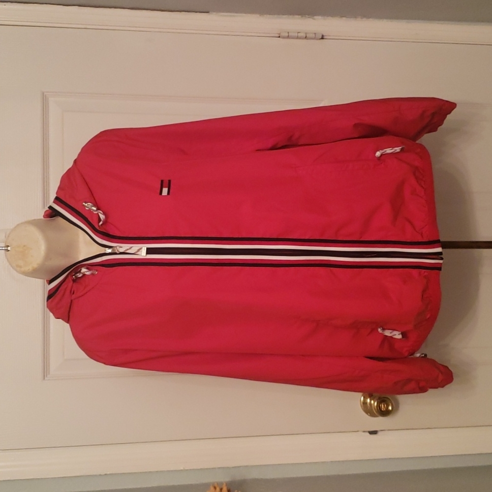 Tommy Hilfiger Hooded Windbreaker